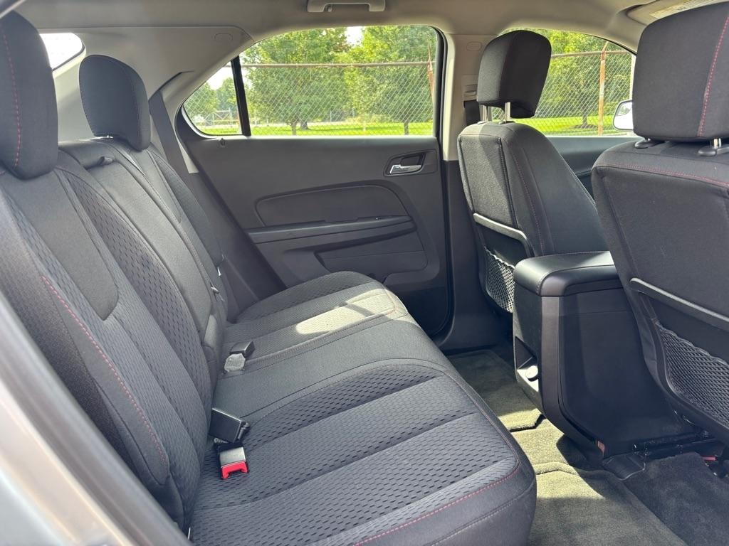 Chevrolet Equinox LS 2WD 2012