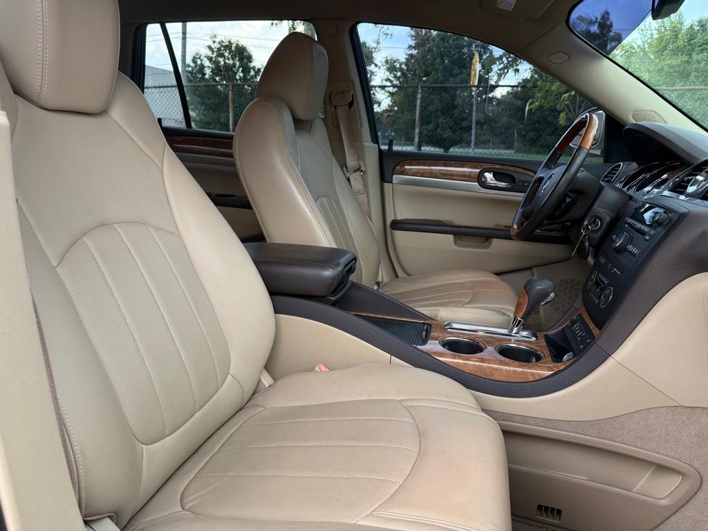 Buick Enclave Leather FWD 2012