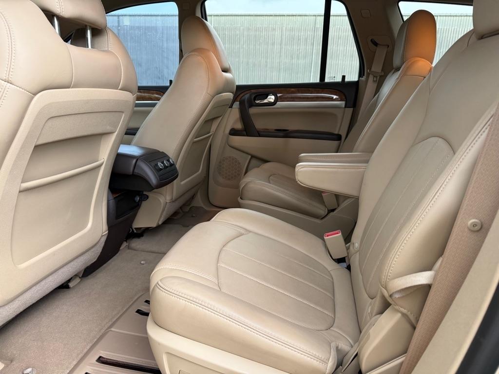 Buick Enclave Leather FWD 2012