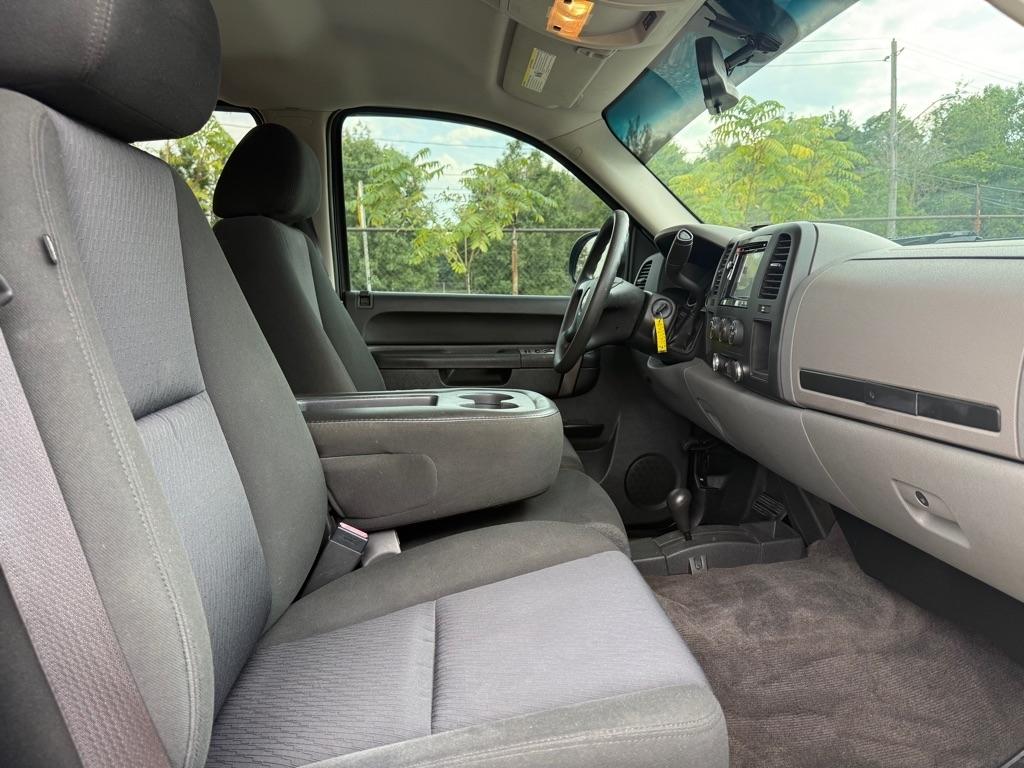 Chevrolet Silverado 1500 LS Crew Cab 4WD 2010
