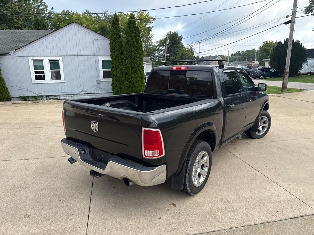 RAM 1500 Laramie Crew Cab SWB 4WD 2016