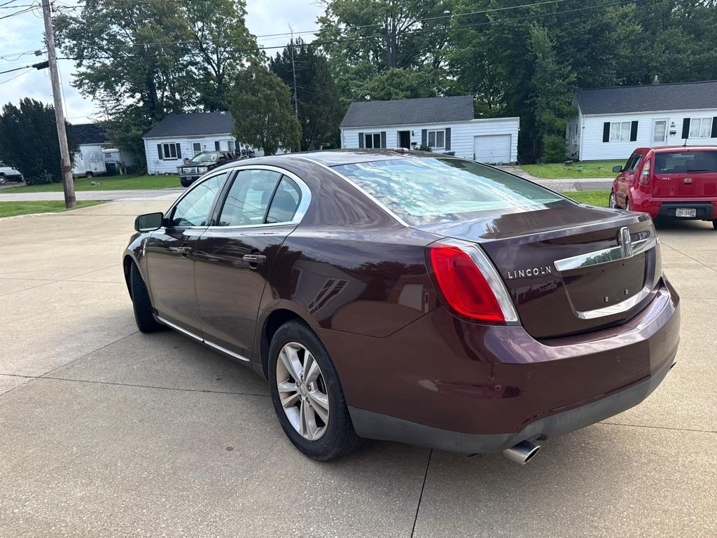 Lincoln MKS FWD 2009