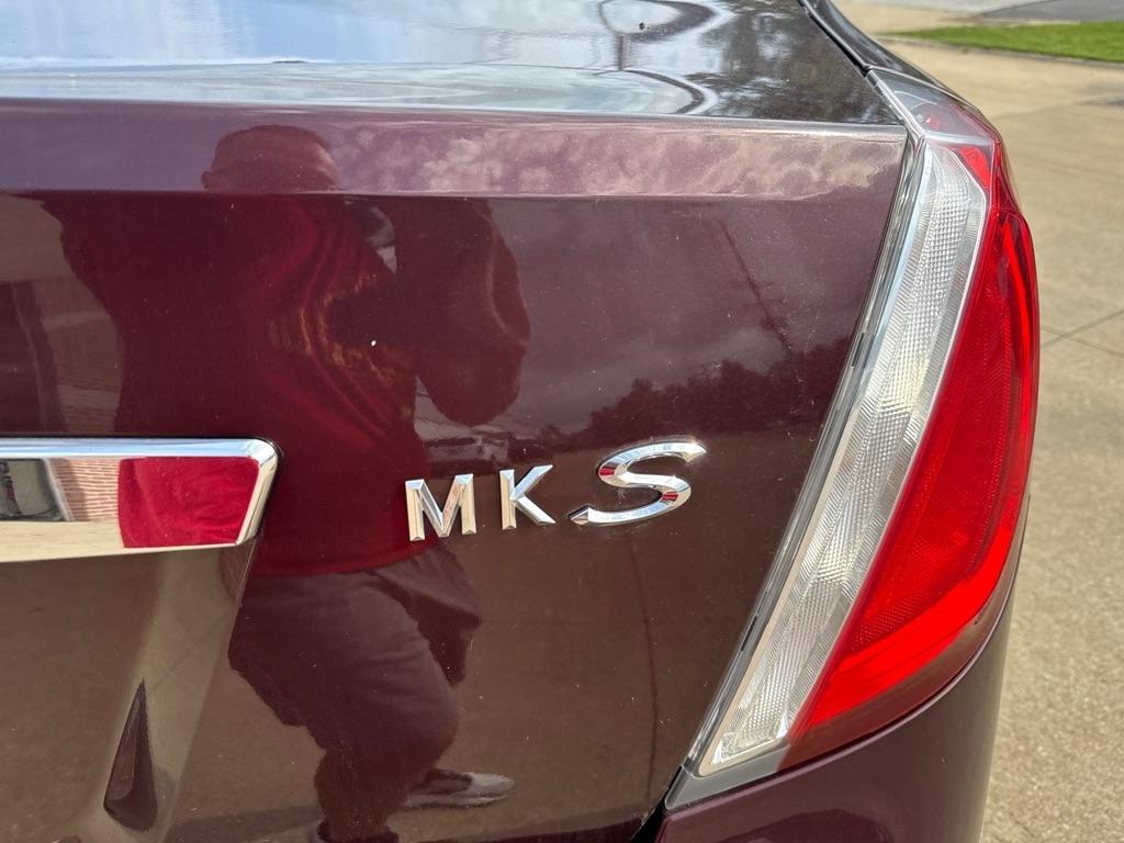 Lincoln MKS FWD 2009