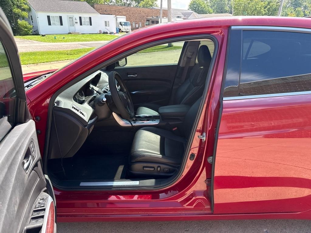 Acura TLX Base 2.4L 2017