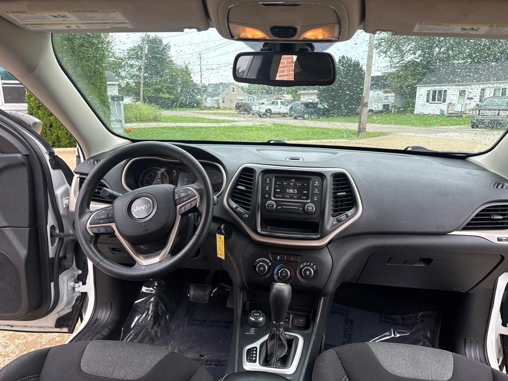 Jeep Cherokee Sport 4WD 2016