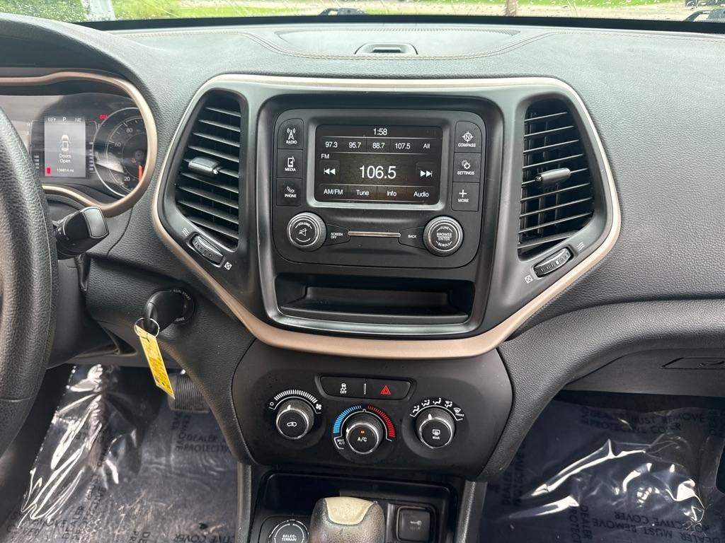 Jeep Cherokee Sport 4WD 2016