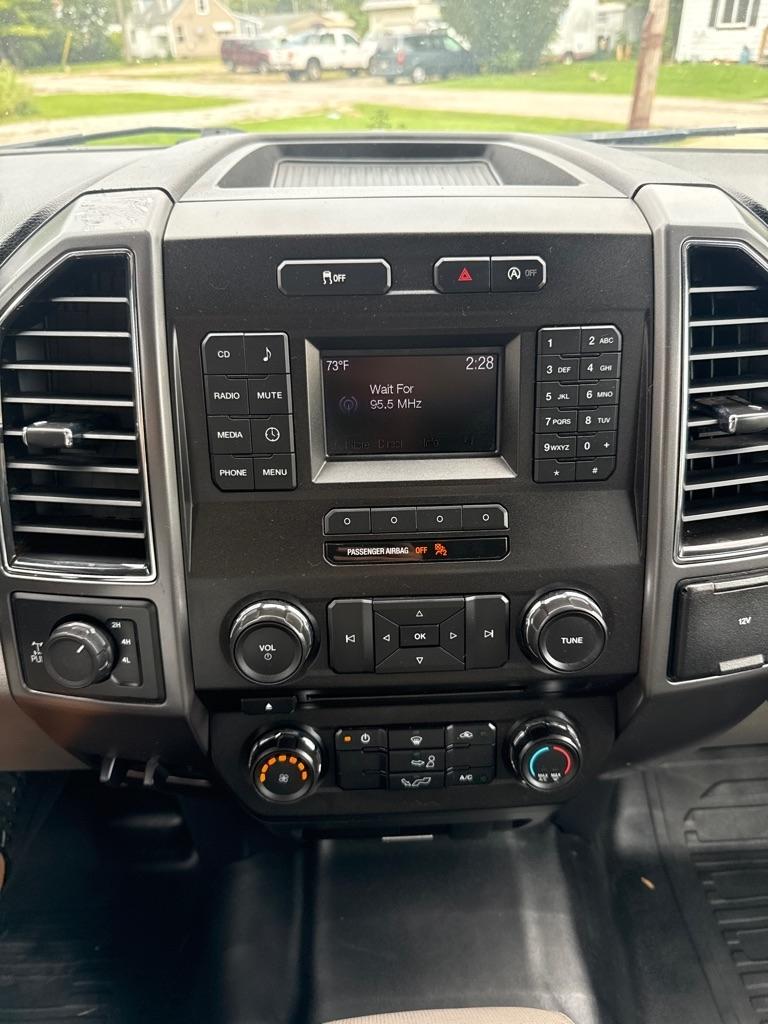 Ford F-150 Lariat SuperCab 8-ft. 4WD 2017