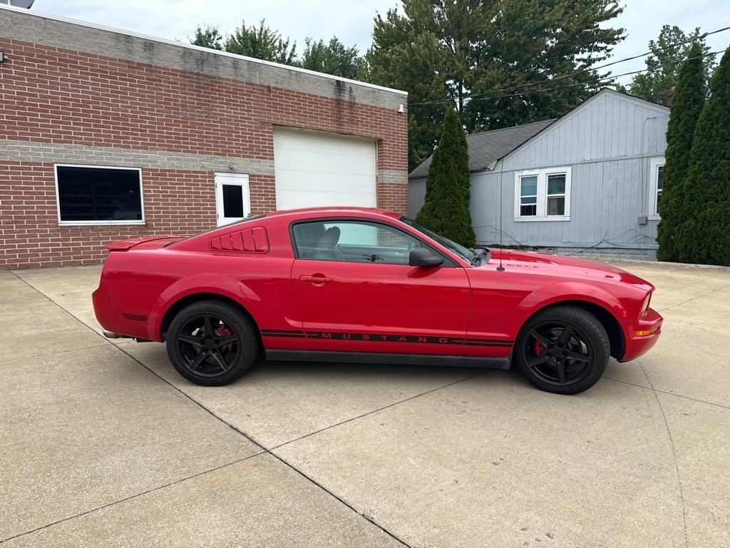Ford Mustang V6 Premium Coupe 2008