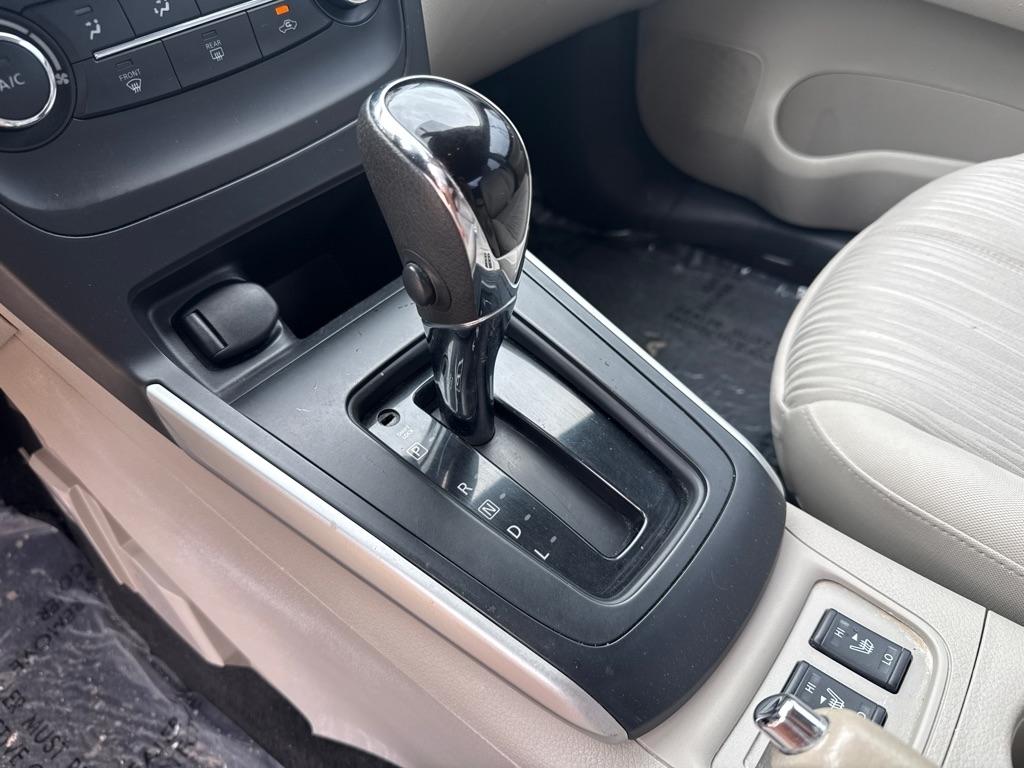 Nissan Sentra SL 2016