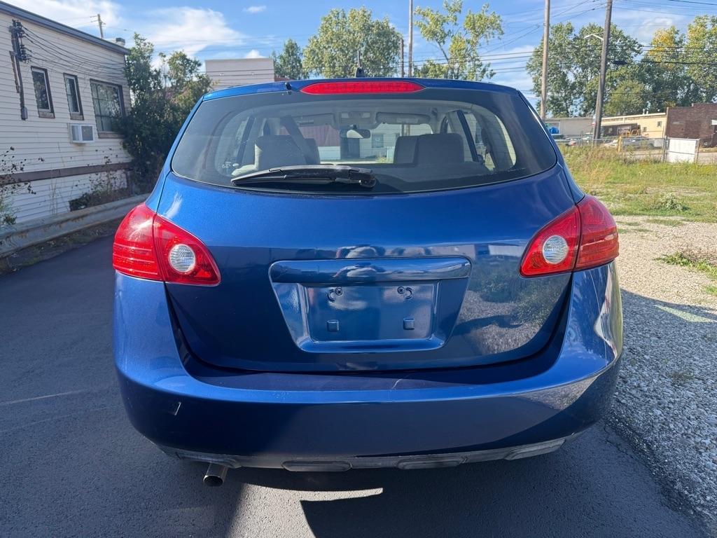 Nissan Rogue S 2WD 2010