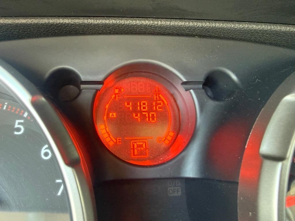 Nissan Rogue S 2WD 2010