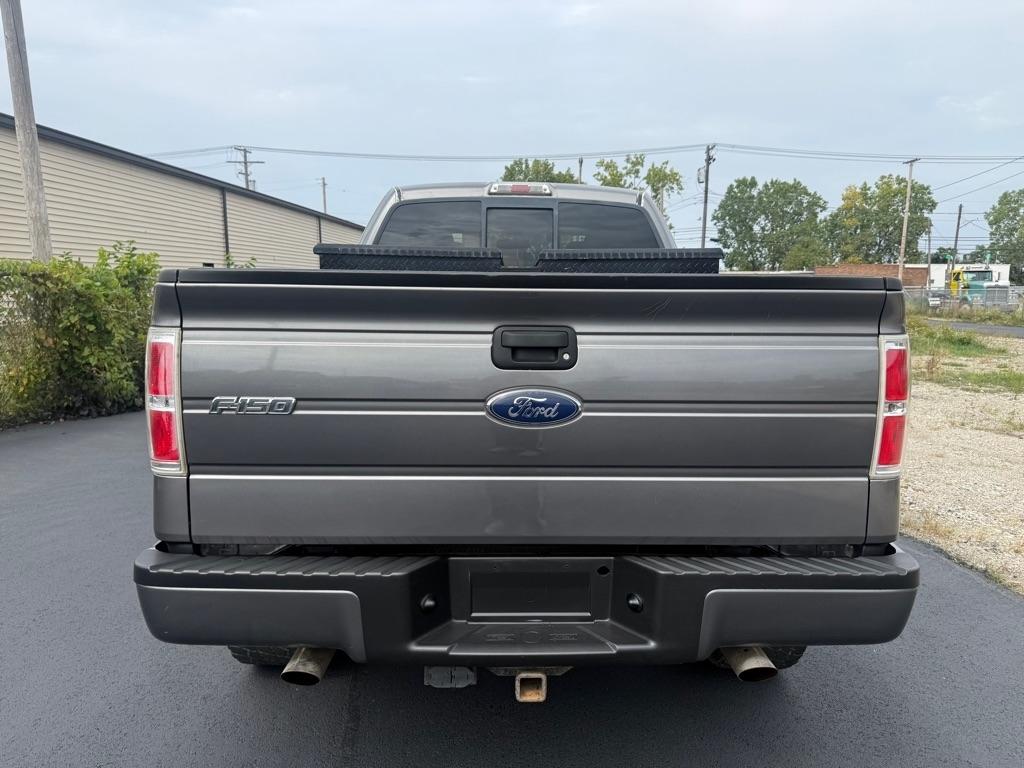 Ford F-150 XL SuperCab 8-ft. Bed 4WD 2010