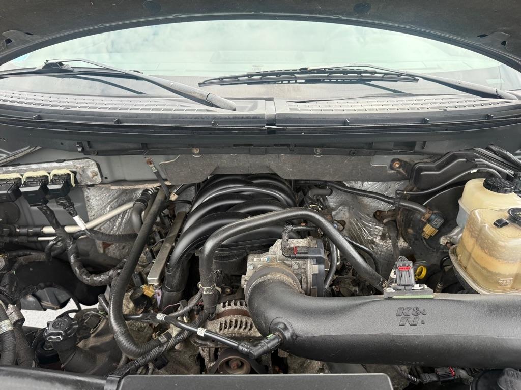 Ford F-150 XL SuperCab 8-ft. Bed 4WD 2010