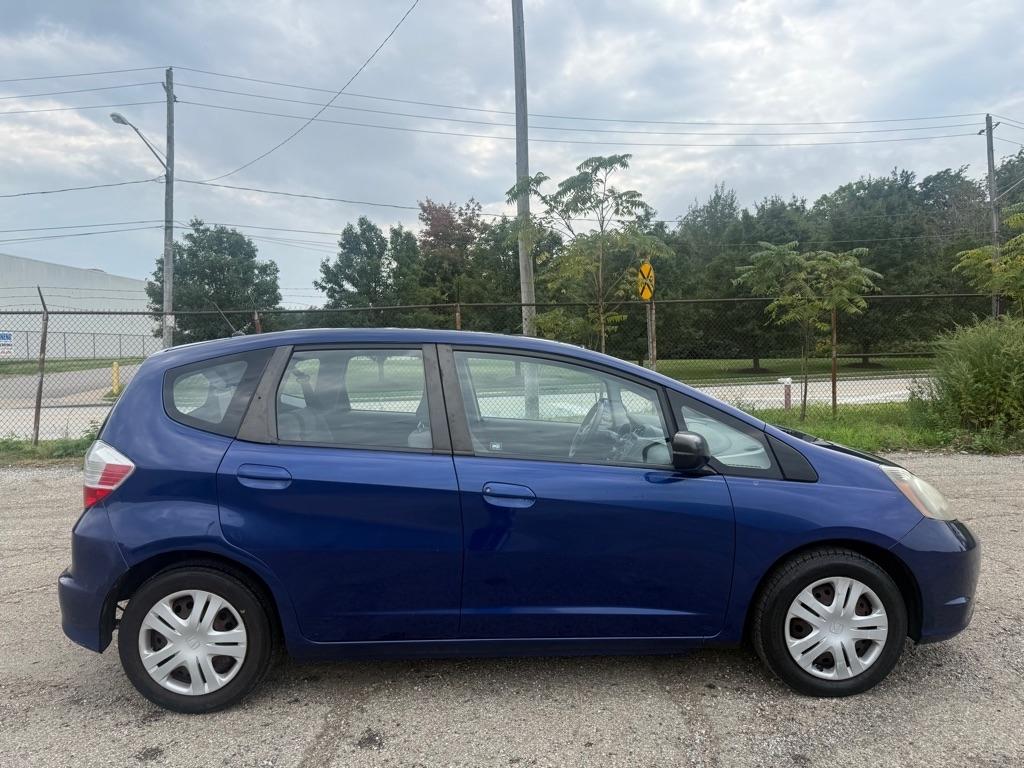 Honda Fit 5-Speed MT 2009