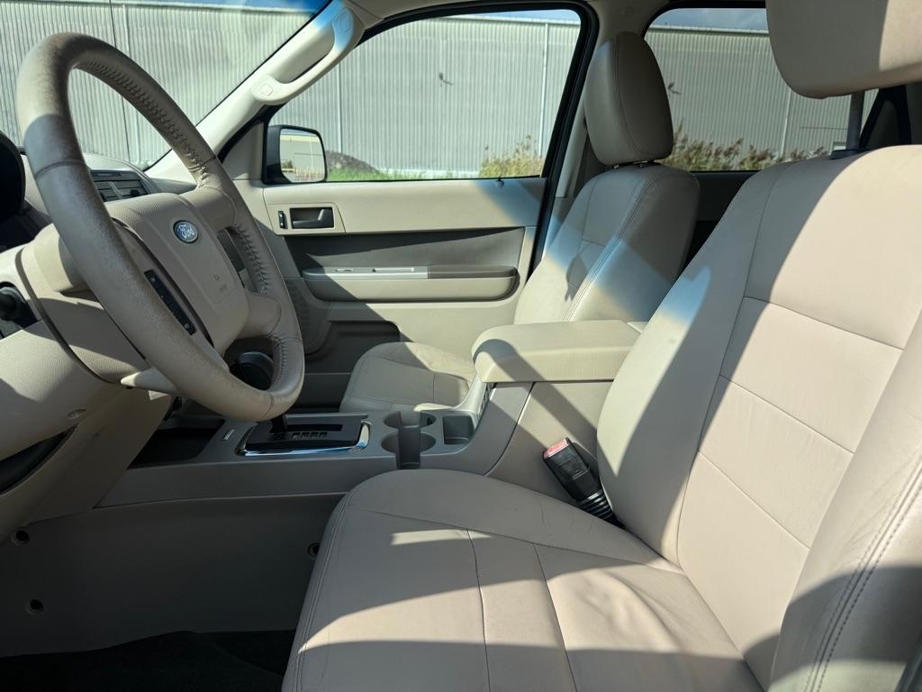Ford Escape XLT FWD V6 2009