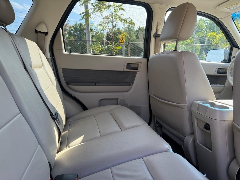 Ford Escape XLT FWD V6 2009