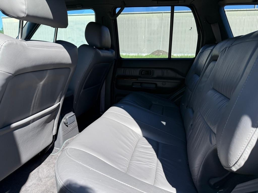 Infiniti QX4 Base 2000