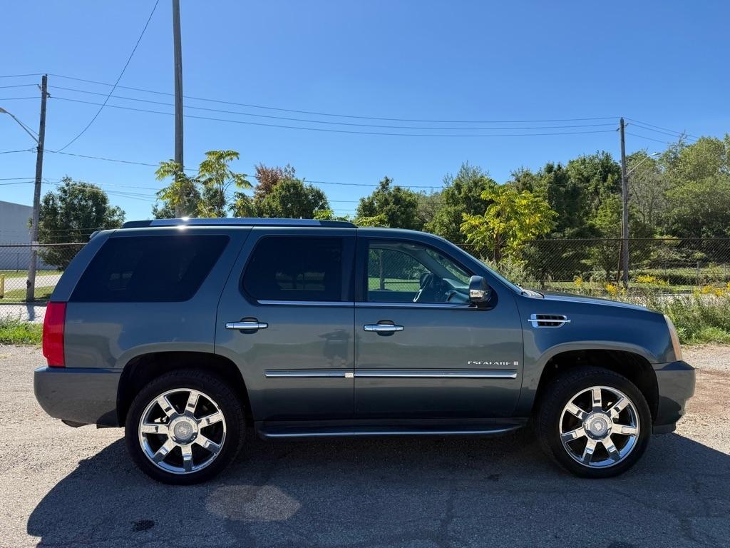 Cadillac Escalade AWD 2008