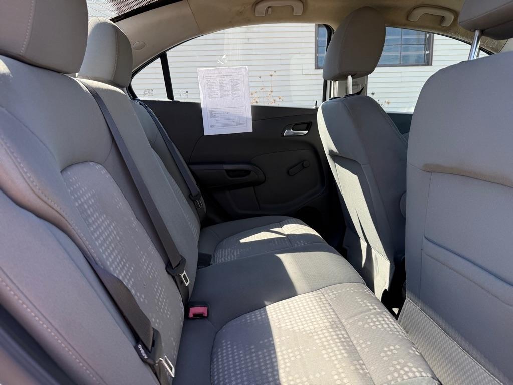 Chevrolet Sonic 2LS Sedan 2012