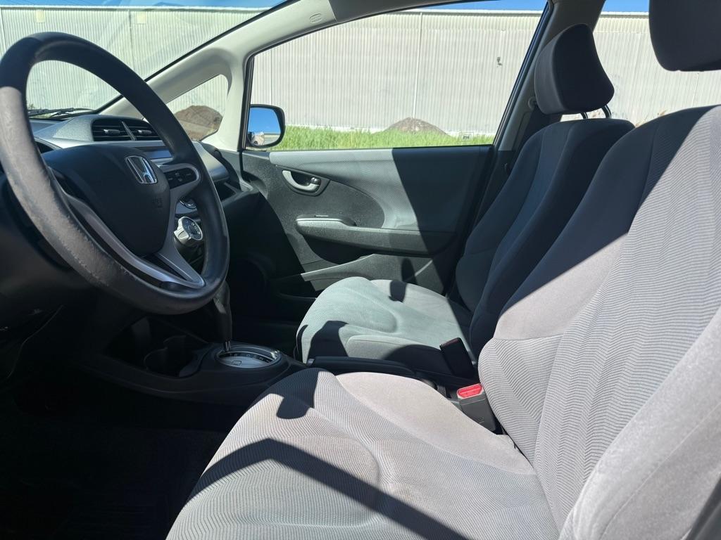 Honda Fit 5-Speed AT 2013