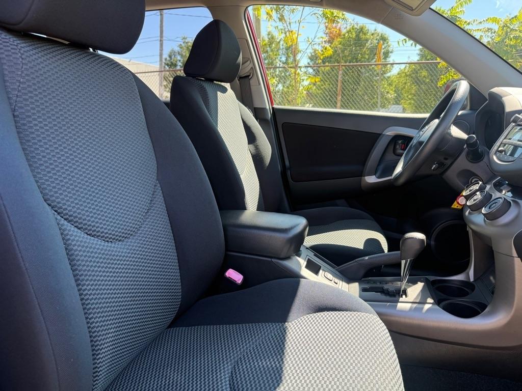 Toyota RAV4 Sport I4 4WD 2007