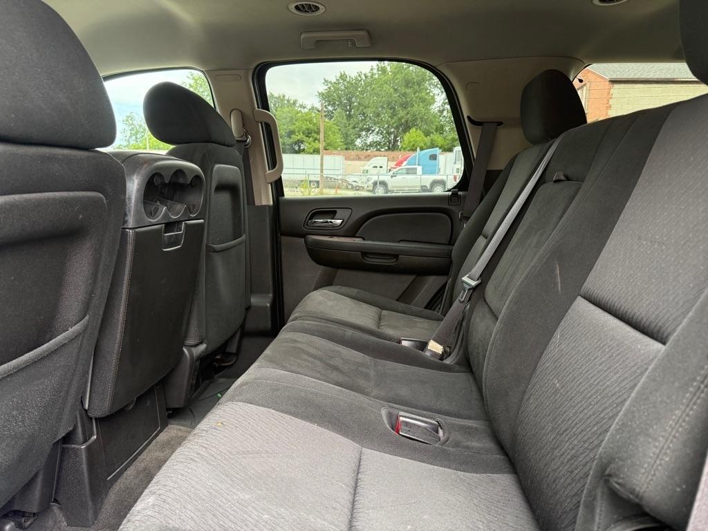 Chevrolet Tahoe LS 4WD 2012