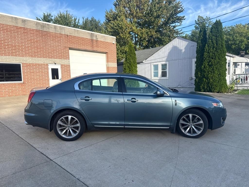 Lincoln MKS 3.7L AWD 2010