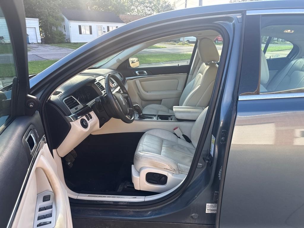 Lincoln MKS 3.7L AWD 2010