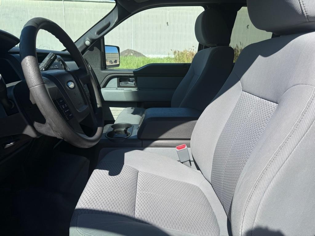 Ford F-150 XL SuperCab 8-ft. Bed 4WD 2014