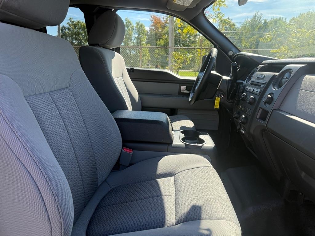 Ford F-150 XL SuperCab 8-ft. Bed 4WD 2014
