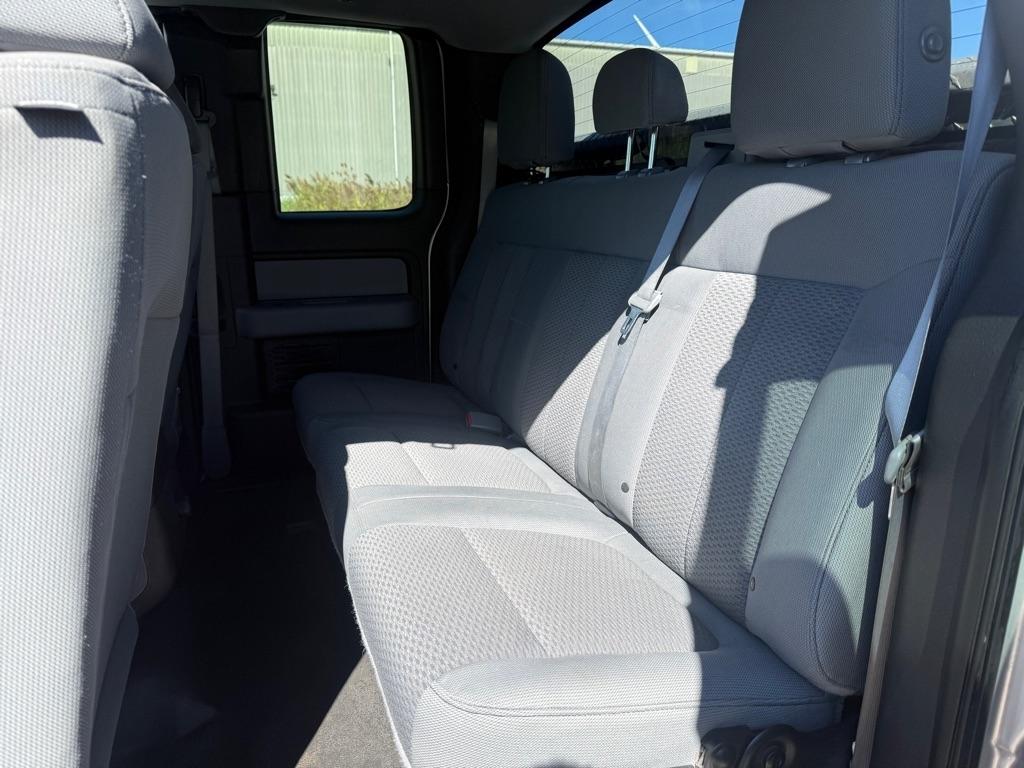 Ford F-150 XL SuperCab 8-ft. Bed 4WD 2014