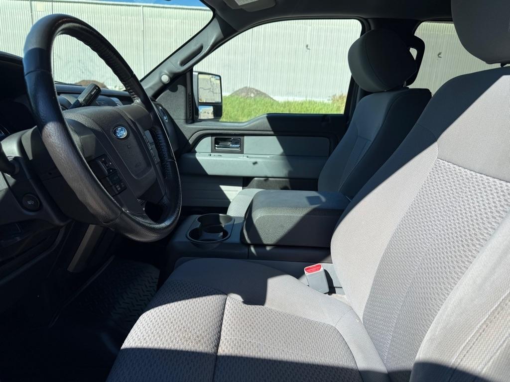 Ford F-150 XL SuperCrew 5.5-ft. Bed 4WD 2013