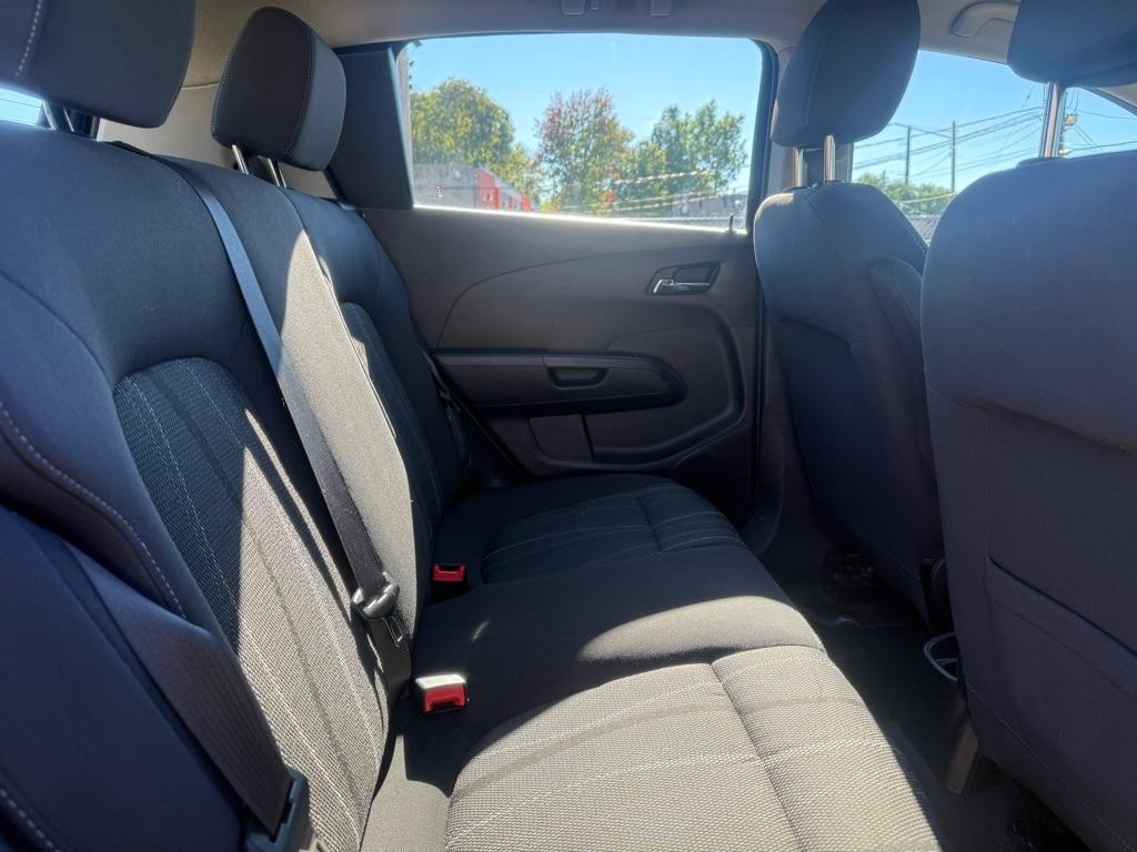 Chevrolet Sonic LT Auto 5-Door 2014