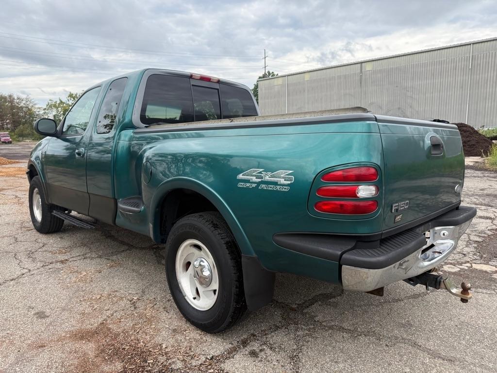 Ford F-150 XL SuperCab Flareside 4WD 1998