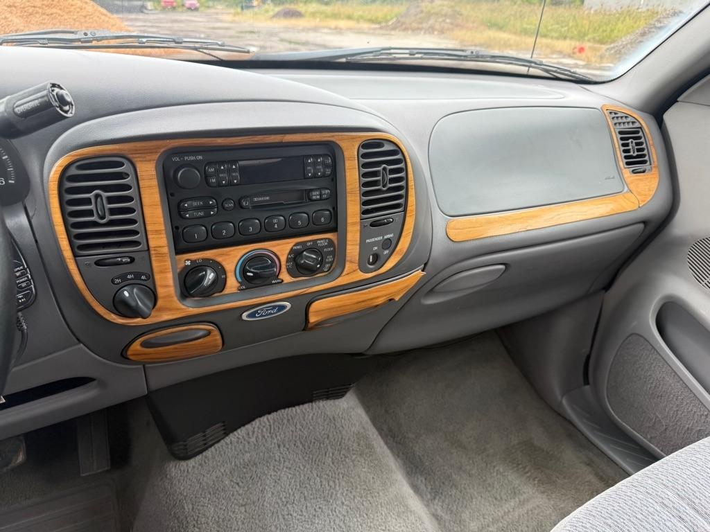 Ford F-150 XL SuperCab Flareside 4WD 1998
