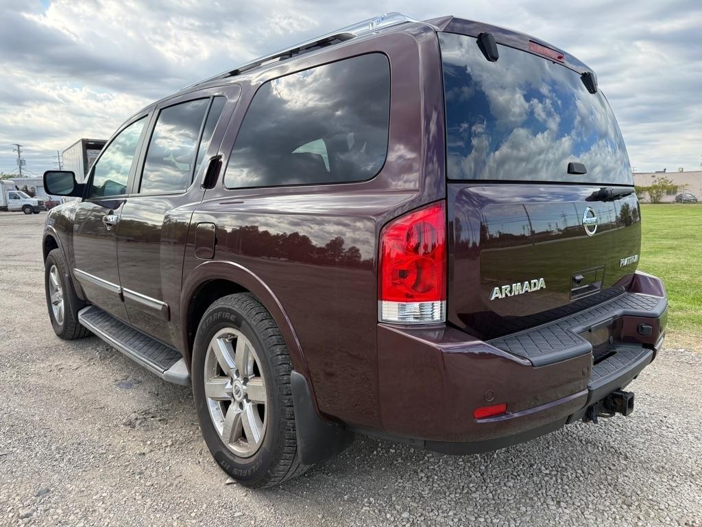 Nissan Armada SV 4WD 2014