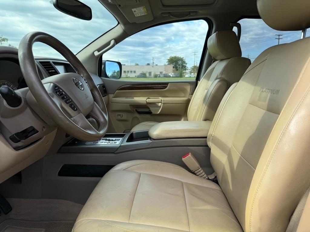 Nissan Armada SV 4WD 2014
