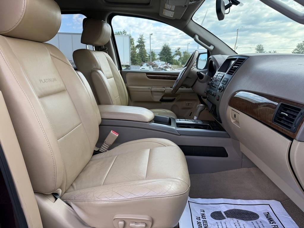 Nissan Armada SV 4WD 2014