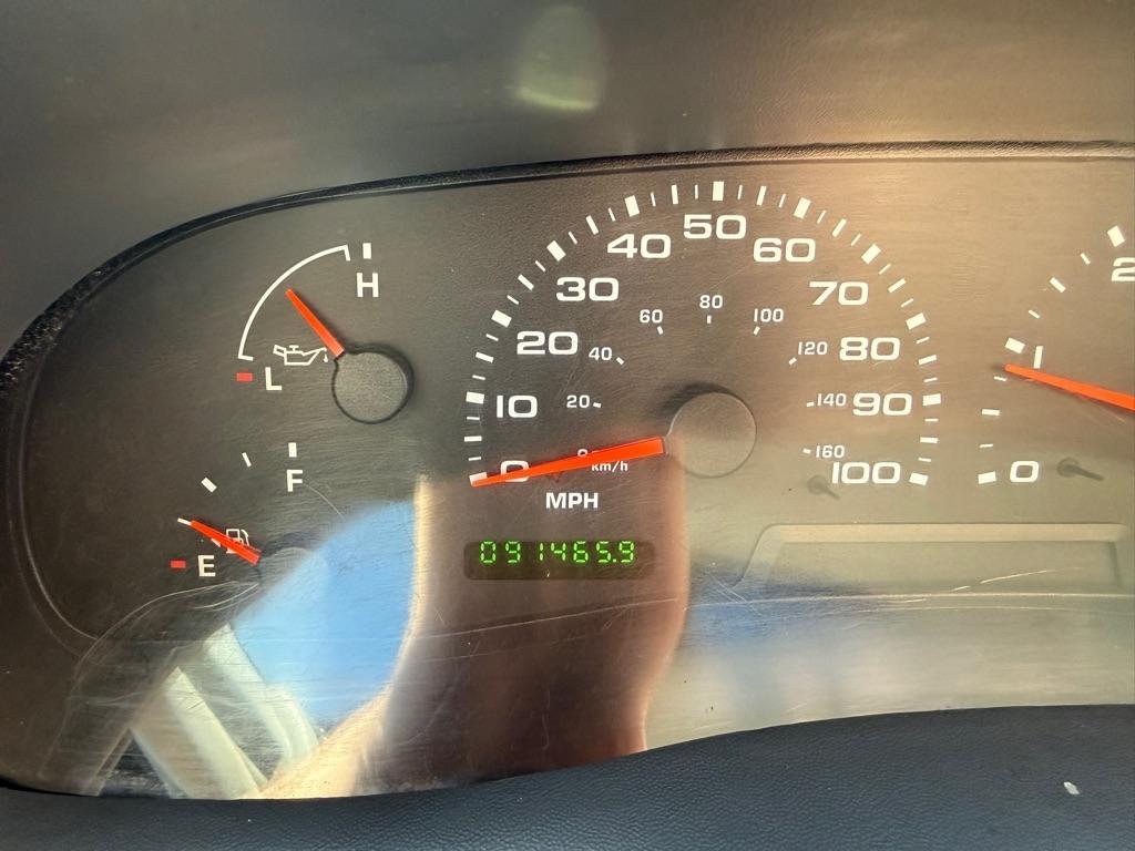 Ford F-250 SD XL SuperCab 4WD 2004