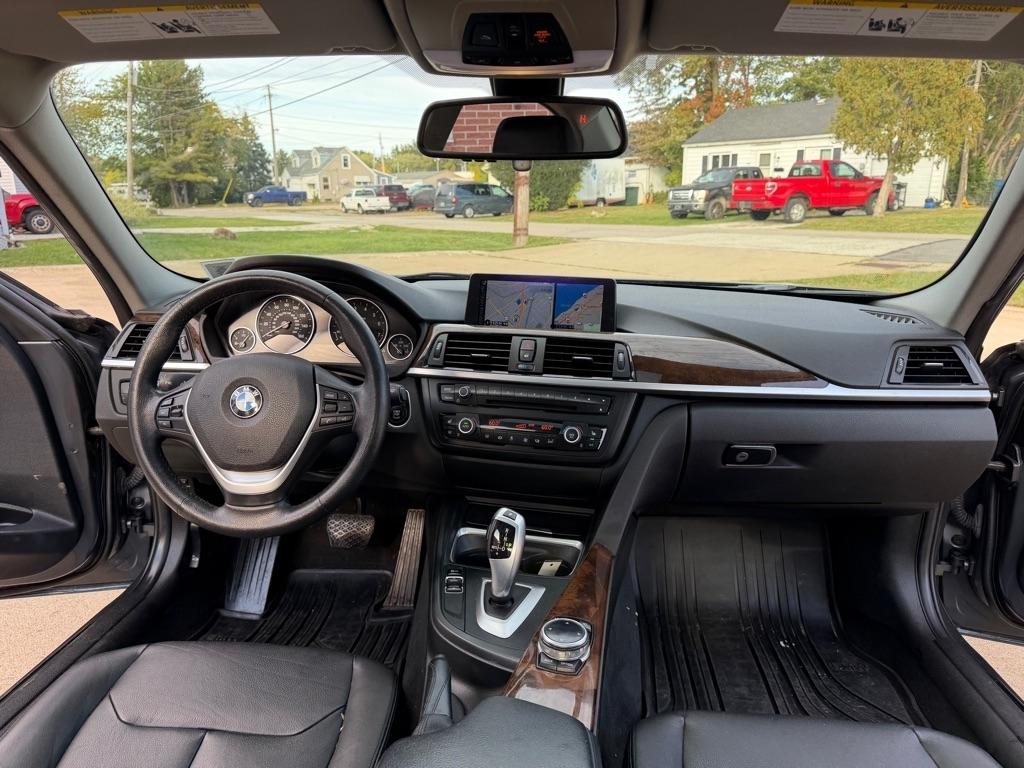 BMW 3-Series 328i xDrive Sedan 2015