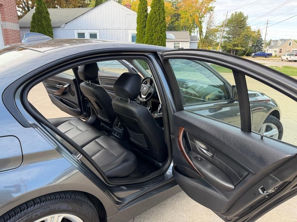 BMW 3-Series 328i xDrive Sedan 2015