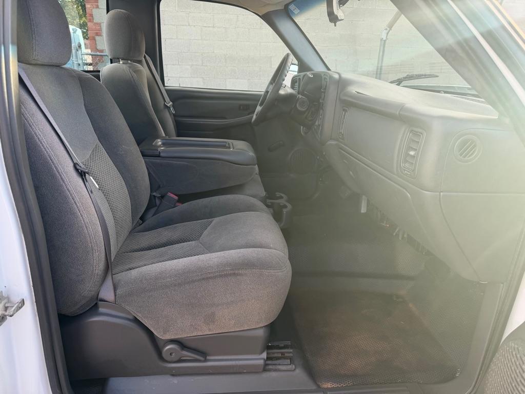 Chevrolet Silverado 1500 Work Truck Long Bed 2WD 2006