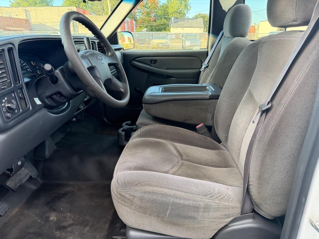 Chevrolet Silverado 1500 Work Truck Long Bed 2WD 2006