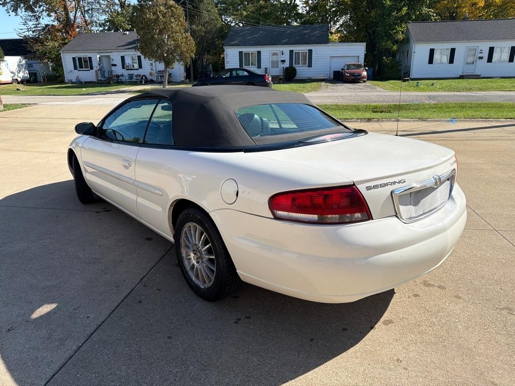 Chrysler Sebring Touring Convertible 2005