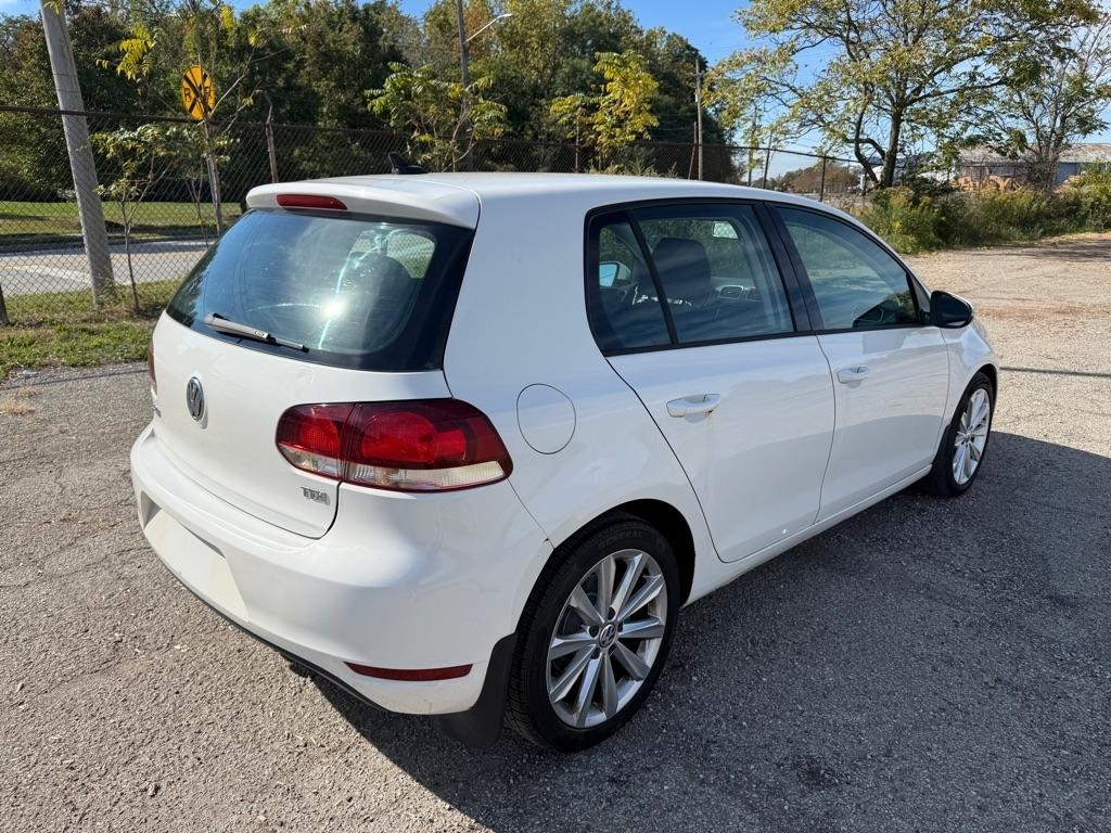 Volkswagen Golf 2.0L TDI w/Tech Package 4 Door 2014