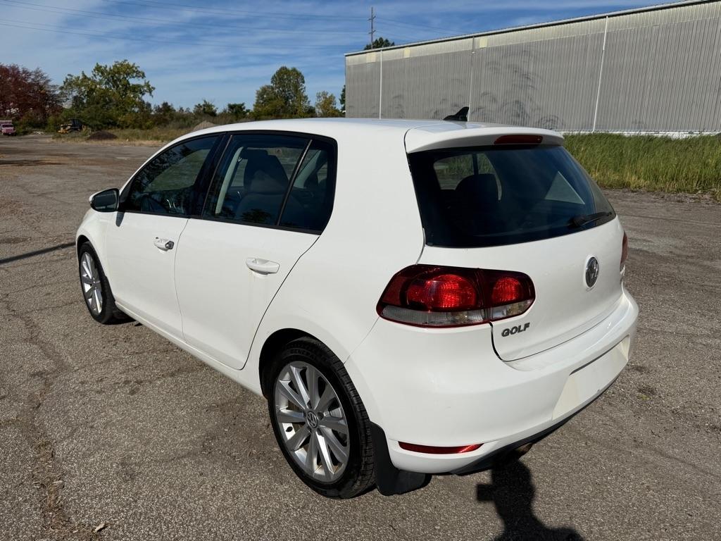 Volkswagen Golf 2.0L TDI w/Tech Package 4 Door 2014