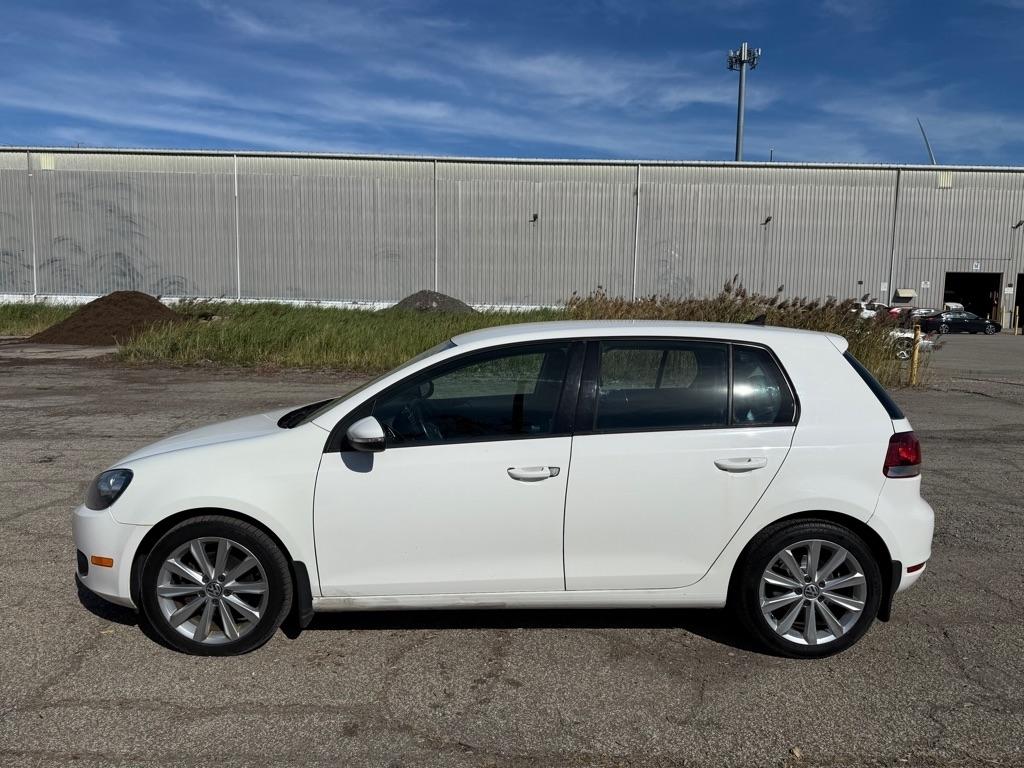 Volkswagen Golf 2.0L TDI w/Tech Package 4 Door 2014
