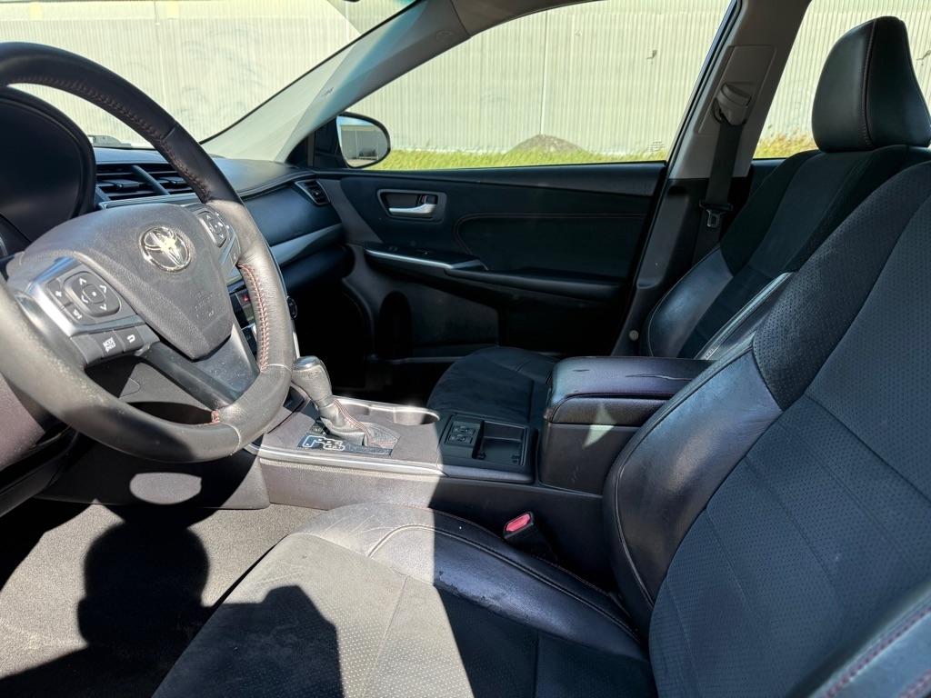 Toyota Camry LE 2016