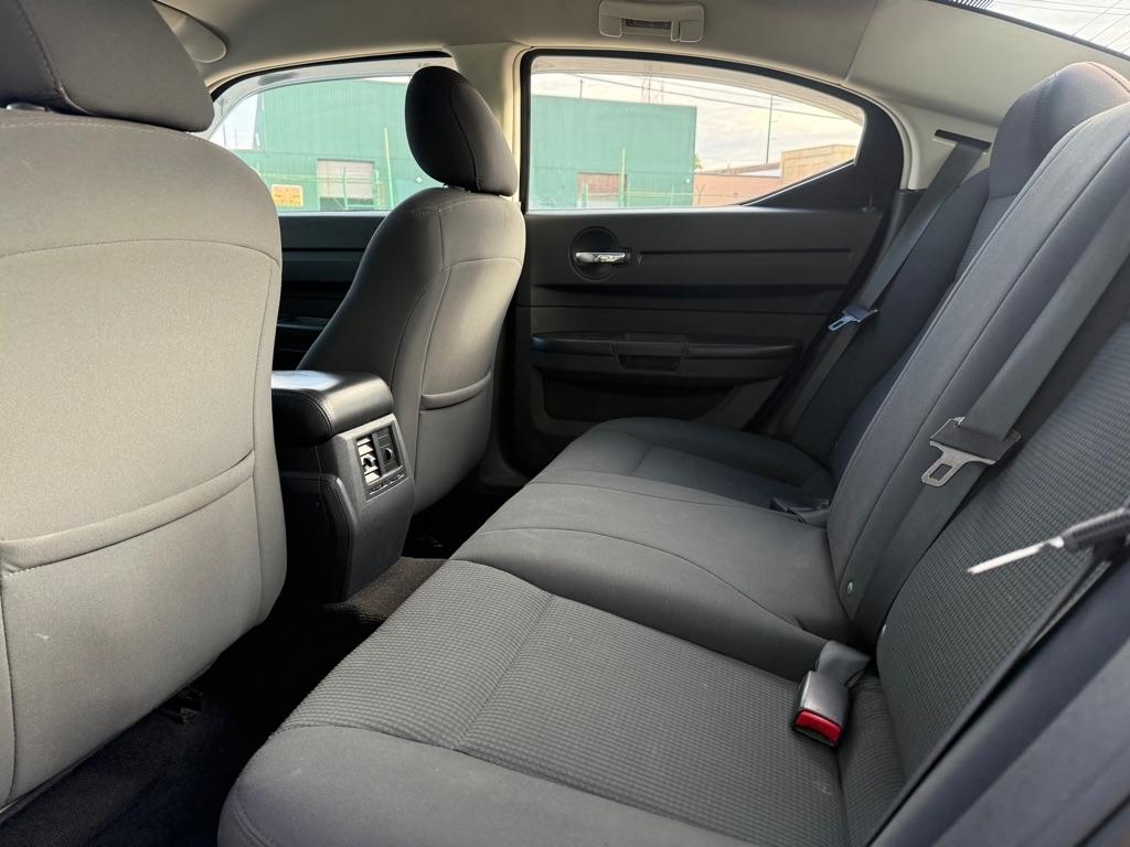 Dodge Charger SE 2008