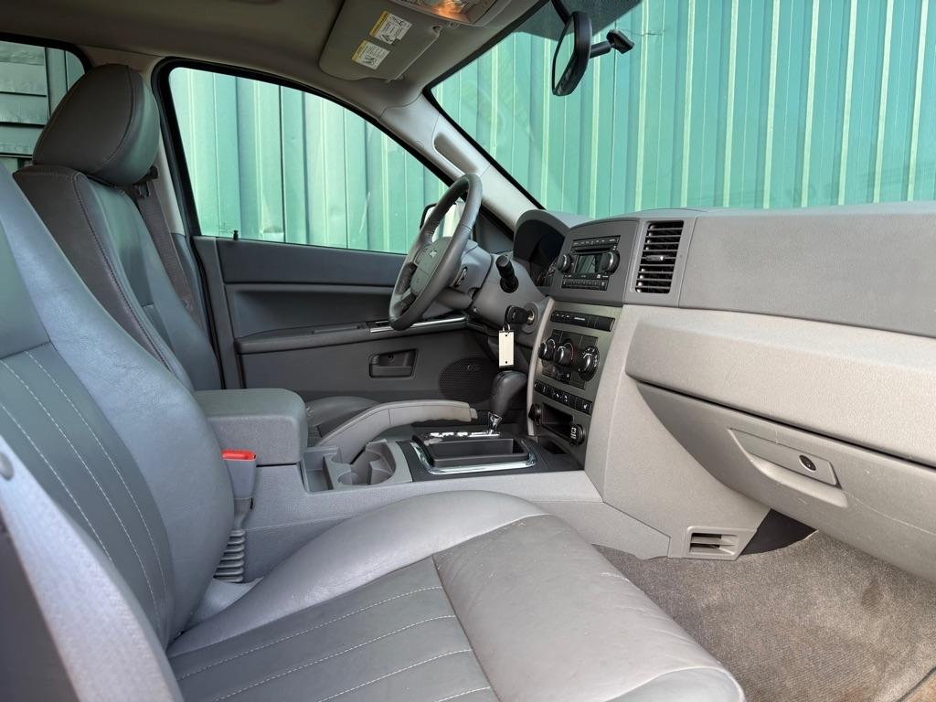 Jeep Grand Cherokee Laredo 4WD 2007
